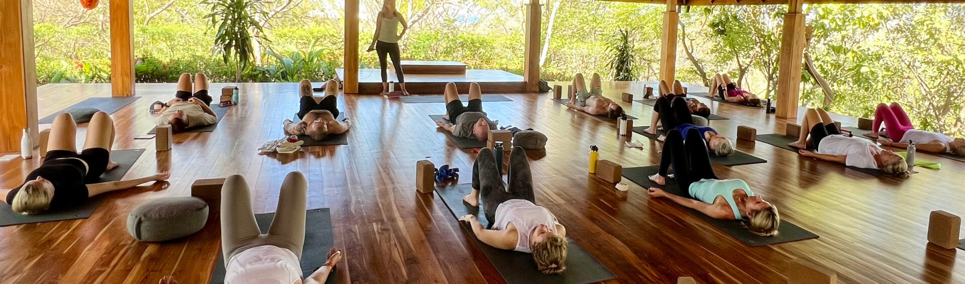 Simplify, Connect, Enjoy 